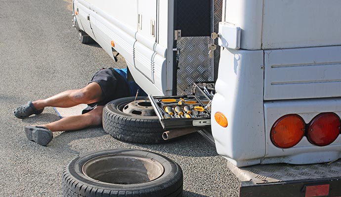 Roadside car repairing service
